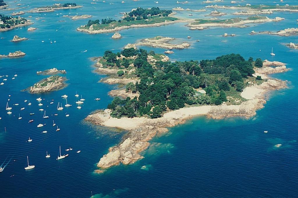 Gite De L'Estuaire Classe 3 Etoiles Lezardrieux Bagian luar foto